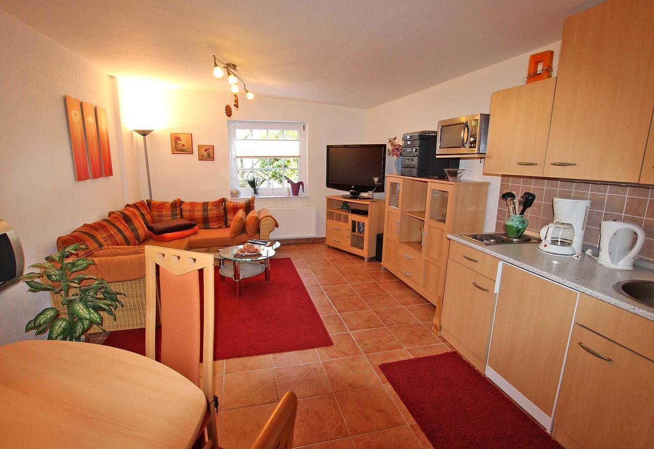 Ferienhaus Mit Separater Wohnung Waren See 9441 Dış mekan fotoğraf